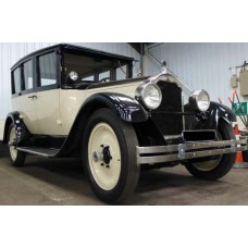 1926 Packard 326 Sedan In Primrose Yellow Fully Restored ** 1 of 7 known ** ** 23000 Genuine Miles **